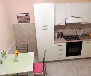 Black cat apartment in split